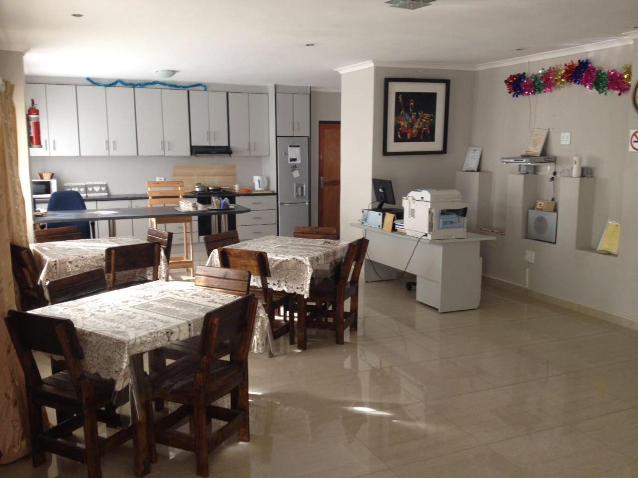 Jessma Bed And Breakfast Walvis Bay Exterior photo