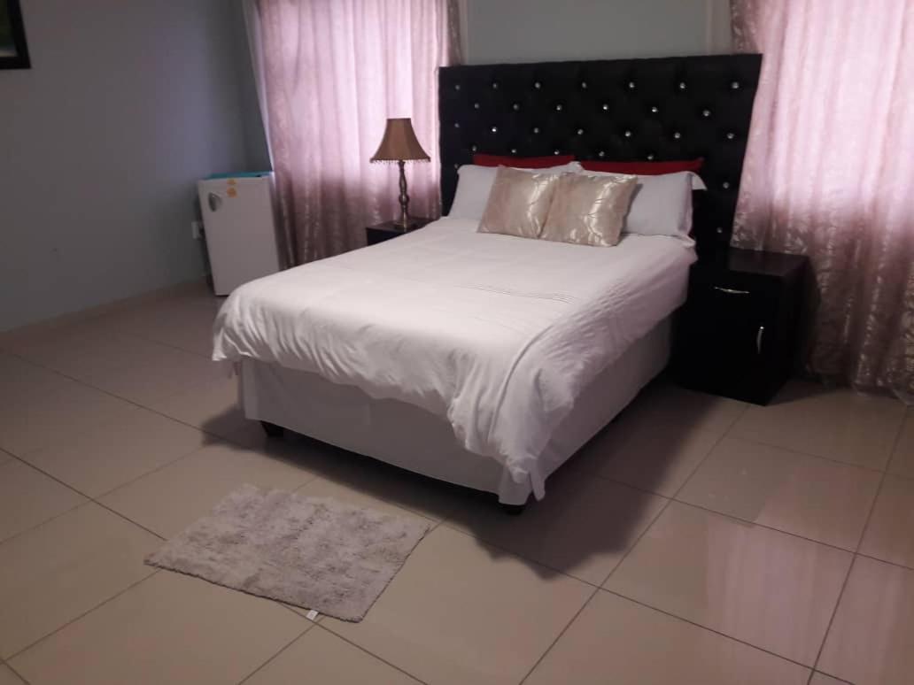 Jessma Bed And Breakfast Walvis Bay Exterior photo